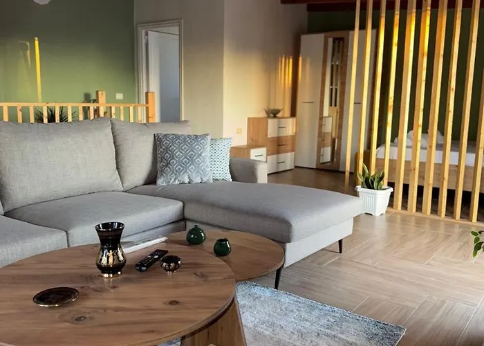 Апартаменты Terrace Escape *